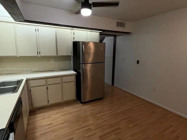 11292 SW 91st Ter # 11292, Miami FL 33176