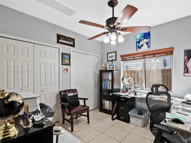 6014 SW 160th Ave, Miami FL 33193