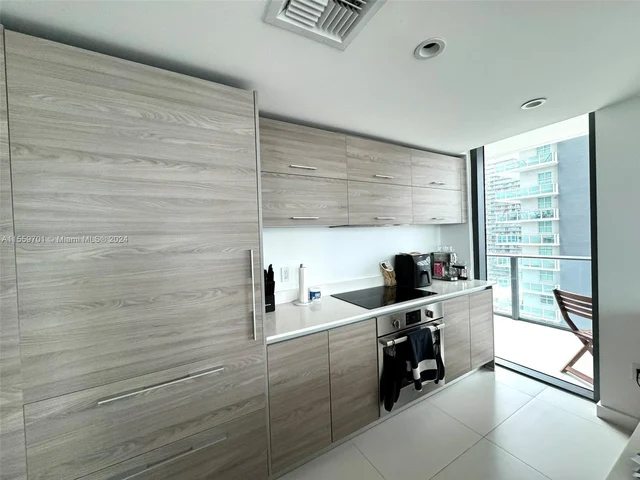 1300 S Miami Ave # 2001, Miami FL 33130