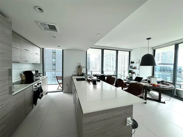 1300 S Miami Ave # 2001, Miami FL 33130