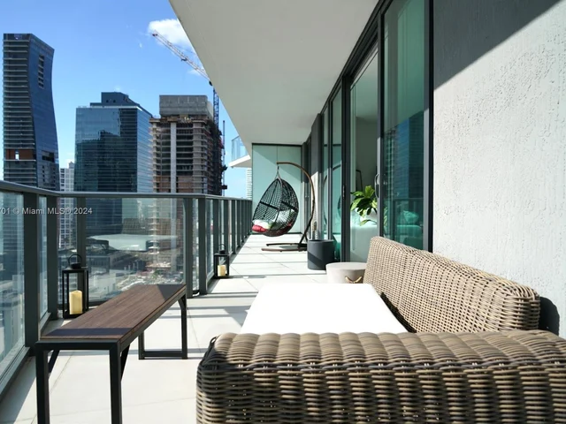 1300 S Miami Ave # 2001, Miami FL 33130