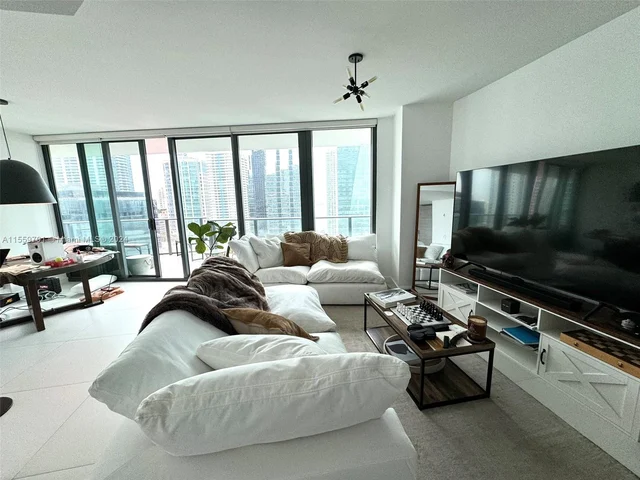 1300 S Miami Ave # 2001, Miami FL 33130