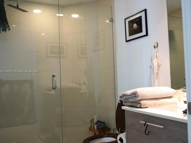 1300 S Miami Ave # 2001, Miami FL 33130