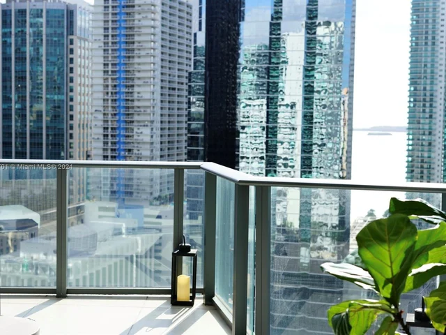 1300 S Miami Ave # 2001, Miami FL 33130