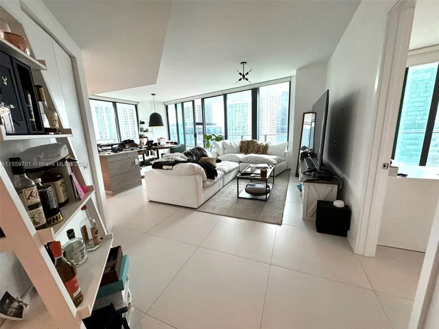 1300 S Miami Ave # 2001, Miami FL 33130