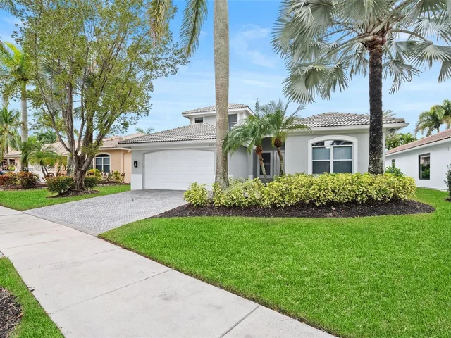 2012 E Harbor View Cir # 2012, Weston FL 33327