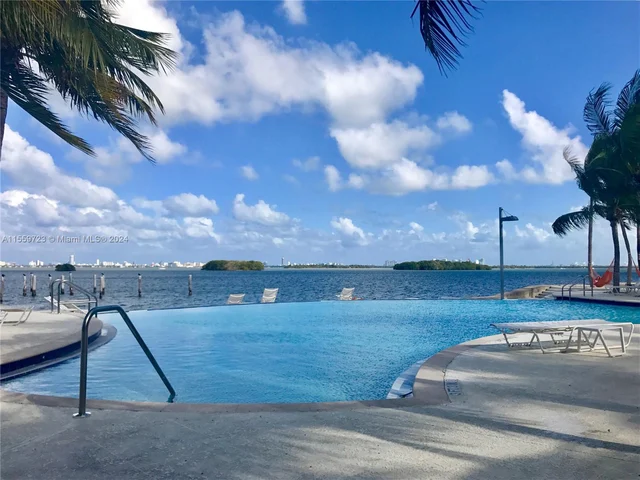 650 NE 64th St # G509, Miami FL 33138