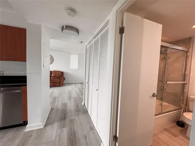 650 NE 64th St # G509, Miami FL 33138