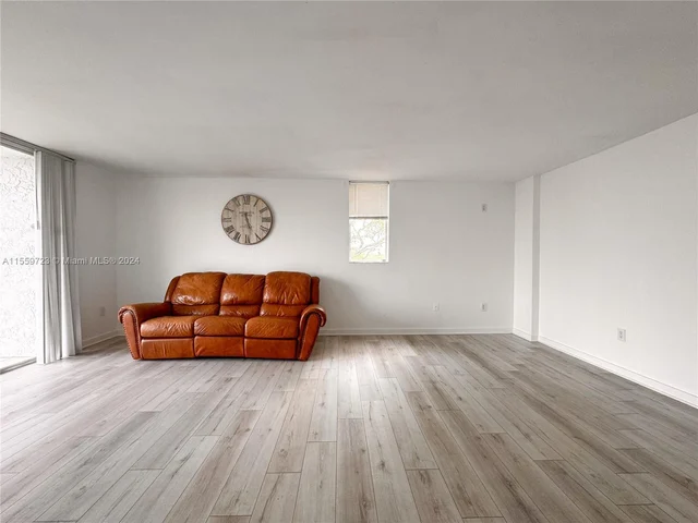 650 NE 64th St # G509, Miami FL 33138