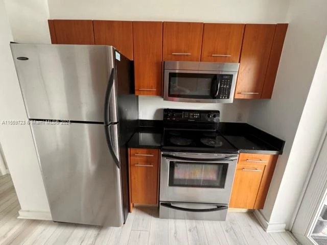 650 NE 64th St # G509, Miami FL 33138