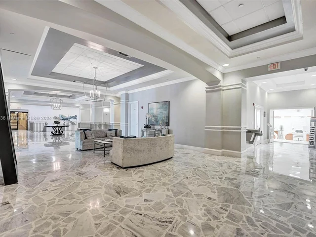 2501 S Ocean Dr # 415, Hollywood FL 33019