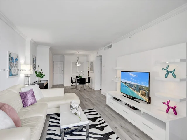 2501 S Ocean Dr # 415, Hollywood FL 33019