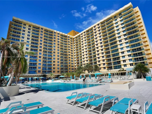 2501 S Ocean Dr # 415, Hollywood FL 33019