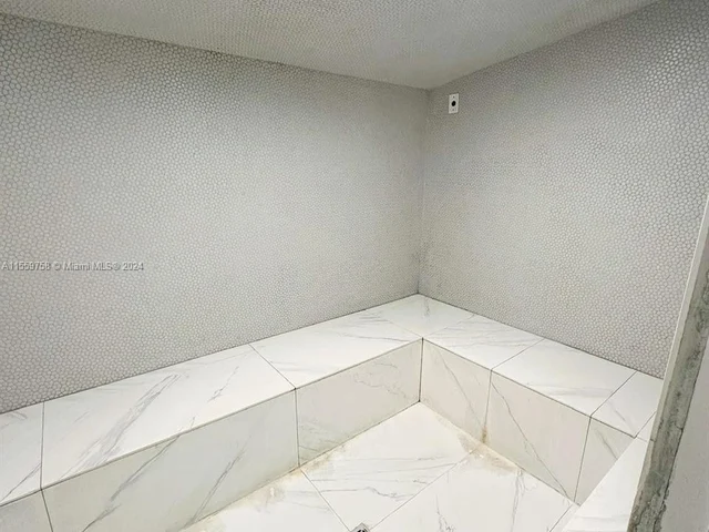 350 S Miami Ave # 1215, Miami FL 33130