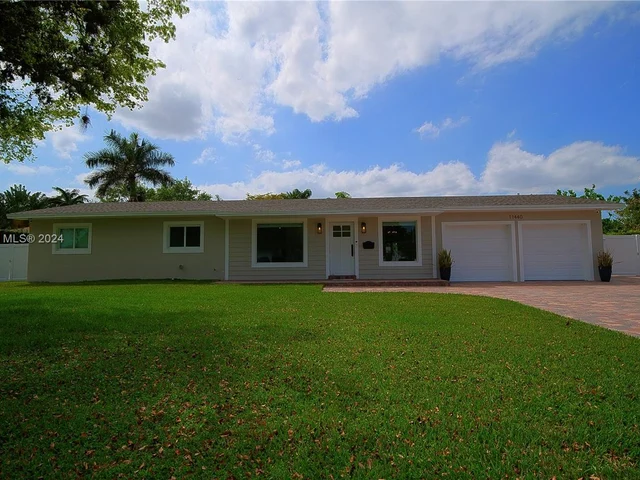 11440 SW 99th ct # 11440, Miami FL 33176