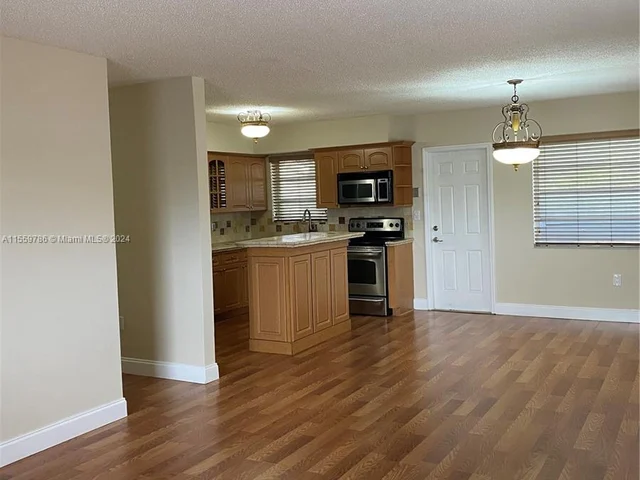 4263 NW 3rd St # 0, Miami FL 33126