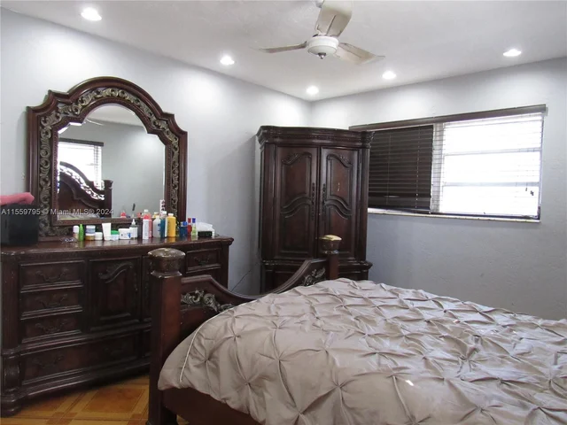 6550 Mckinley St # 0, Hollywood FL 33024