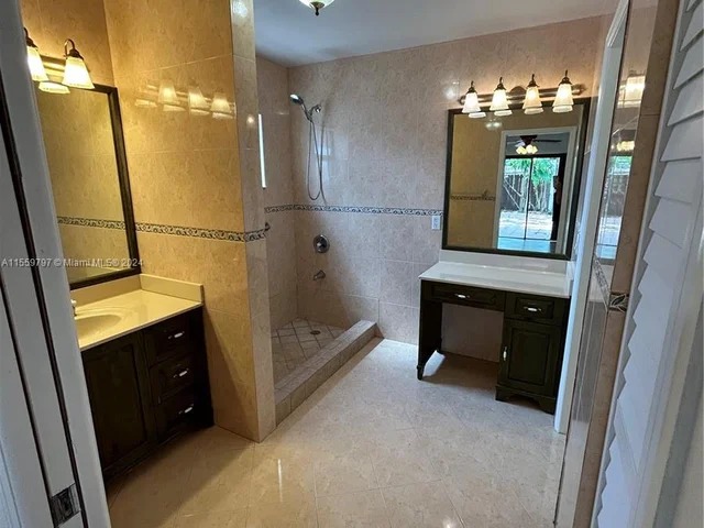 8910 SW 4th Ln, Miami FL 33174