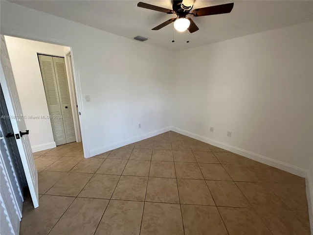 8910 SW 4th Ln, Miami FL 33174