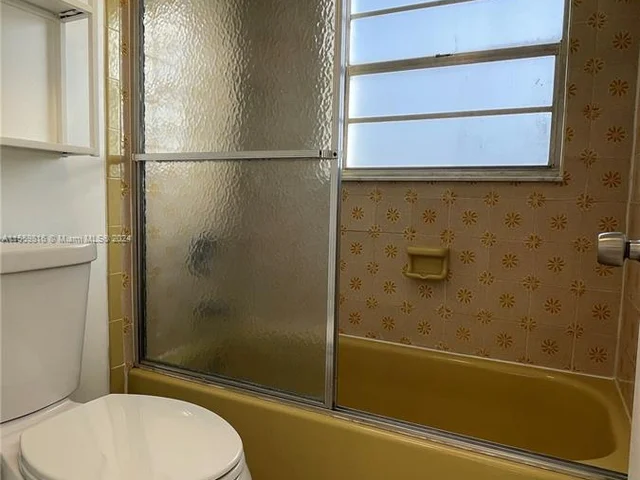 8250 Byron Ave # 401, Miami Beach FL 33141