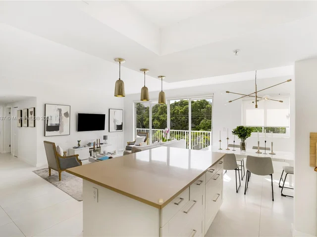 50 Ocean Lane Dr # 302, Key Biscayne FL 33149