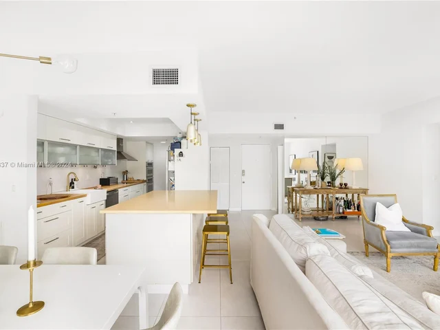 50 Ocean Lane Dr # 302, Key Biscayne FL 33149