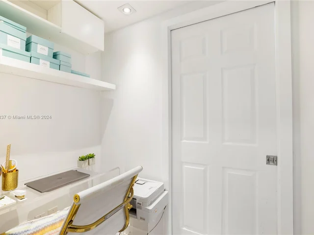 50 Ocean Lane Dr # 302, Key Biscayne FL 33149