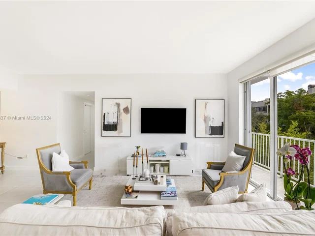 50 Ocean Lane Dr # 302, Key Biscayne FL 33149