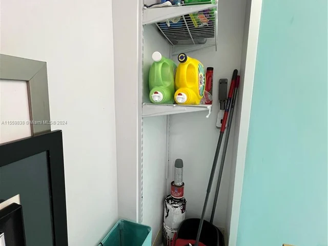 6855 Abbott Ave # 303, Miami Beach FL 33141