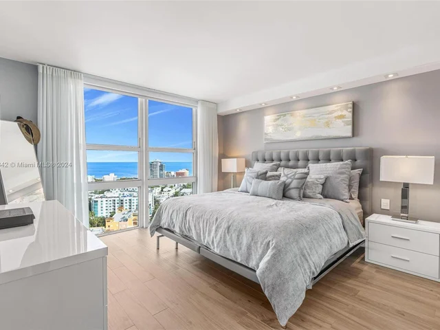 90 Alton Rd # 2305, Miami Beach FL 33139