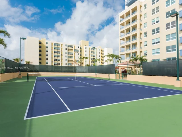 90 Alton Rd # 2305, Miami Beach FL 33139