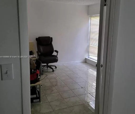 11925 NE 2nd Ave # B115, North Miami FL 33161