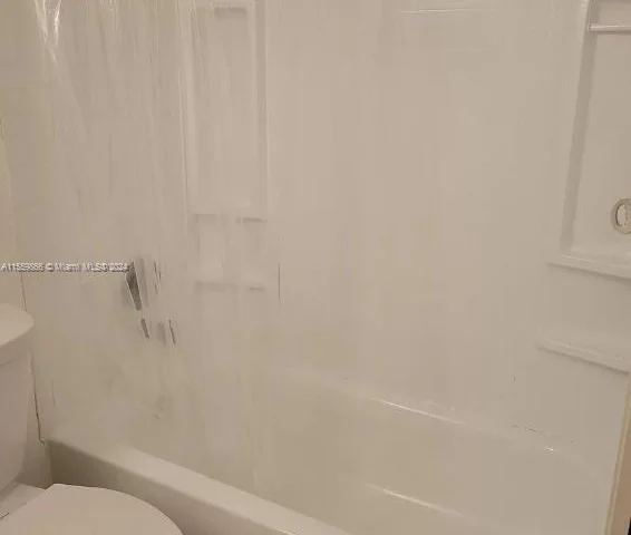 11925 NE 2nd Ave # B115, North Miami FL 33161