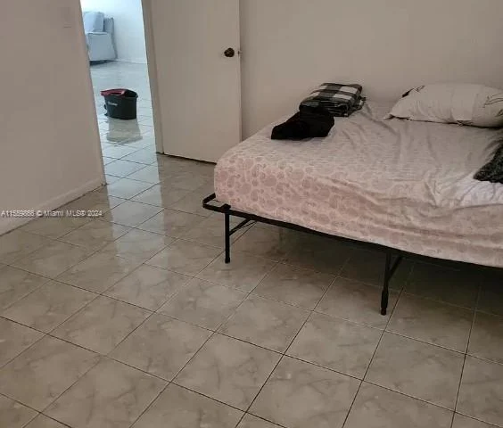 11925 NE 2nd Ave # B115, North Miami FL 33161