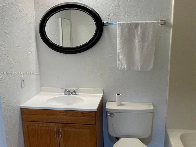 3650 N 56th Ave # 519, Hollywood FL 33021