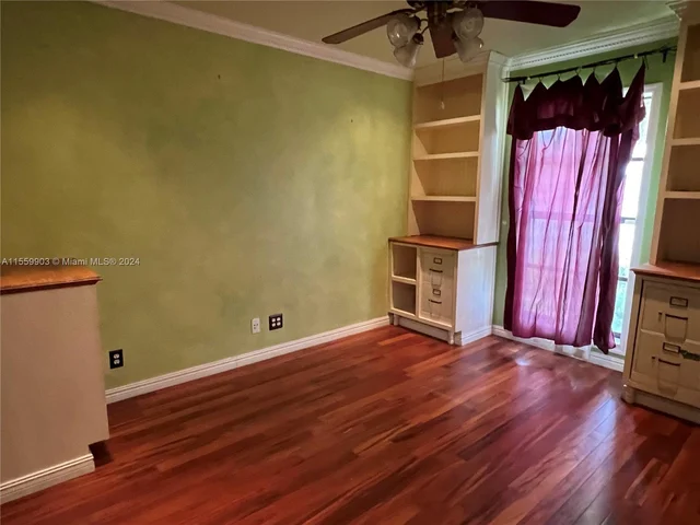 10905 NW 26th Pl, Sunrise FL 33322