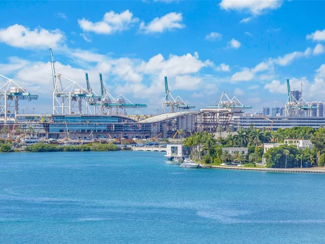 800 West Ave, Miami Beach FL 33139