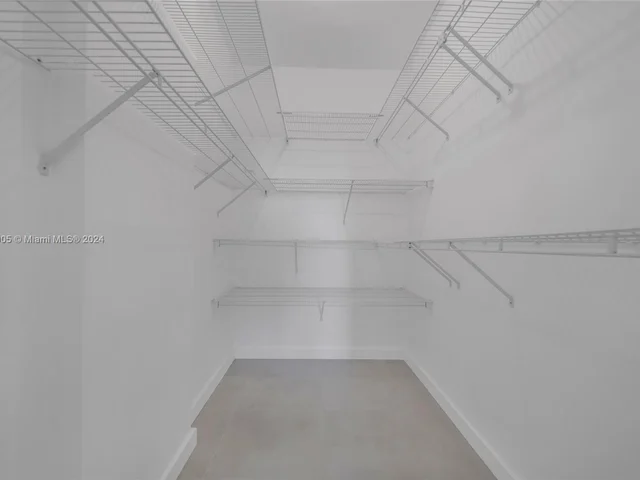 800 West Ave, Miami Beach FL 33139