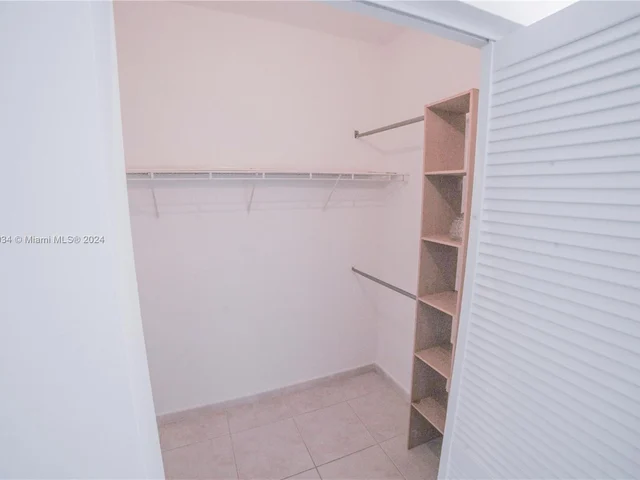 7200 NW 114 Ave # 305, Doral FL 33178