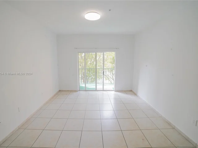 7200 NW 114 Ave # 305, Doral FL 33178