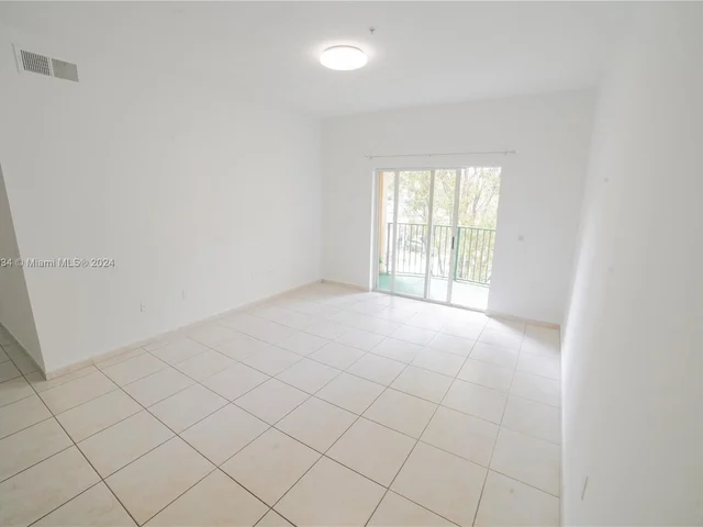 7200 NW 114 Ave # 305, Doral FL 33178