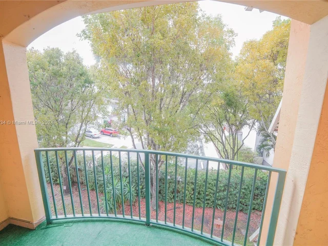 7200 NW 114 Ave # 305, Doral FL 33178