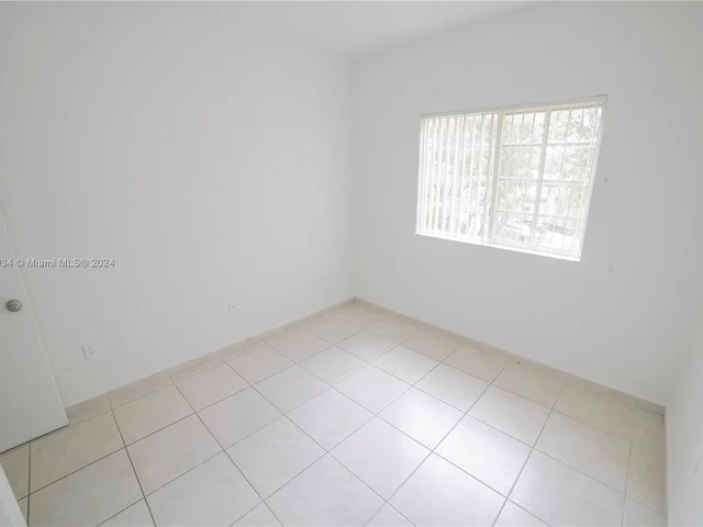 7200 NW 114 Ave # 305, Doral FL 33178