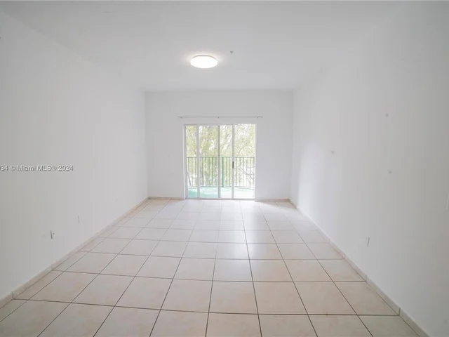 7200 NW 114 Ave # 305, Doral FL 33178