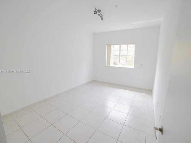 7200 NW 114 Ave # 305, Doral FL 33178