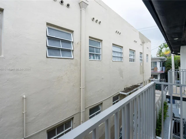 1120 Euclid Ave # 12, Miami Beach FL 33139