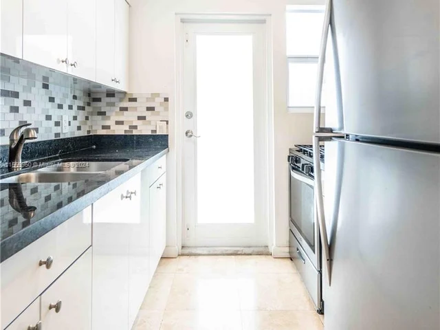 1120 Euclid Ave # 12, Miami Beach FL 33139