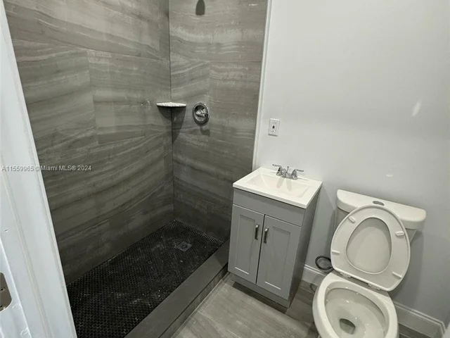 1415 NW 19th St # 2, Homestead FL 33030