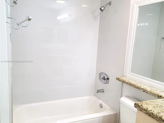 2015 SE 10th Ave # 102, Fort Lauderdale FL 33316