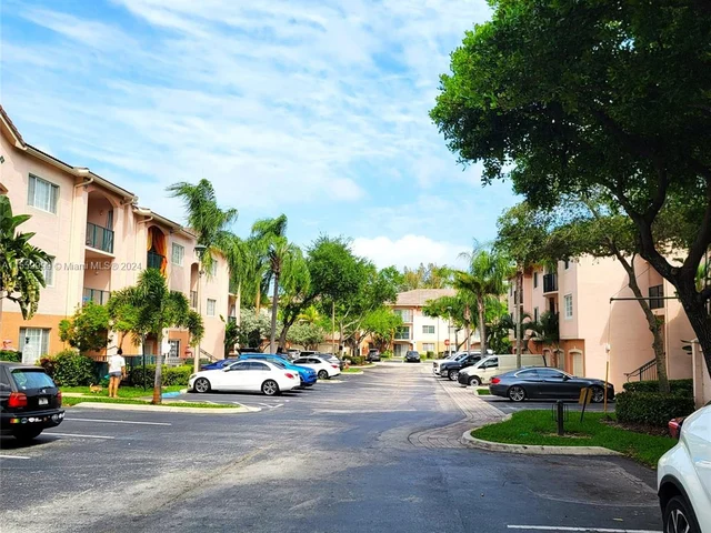 2015 SE 10th Ave # 102, Fort Lauderdale FL 33316